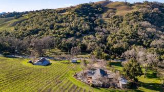 Luxury Wine Country Haven Vineyard Views Near Top Wineries Adelaida Farmhouse - 0