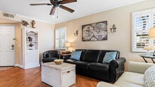 Close to Beach w Patio Resort Amenities The Point at Corniche by AvantStay - 5