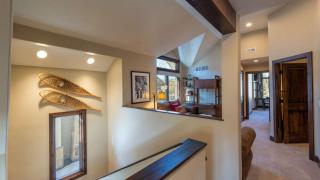 Jupiter Peak by AvantStay Near Deer Valley base w Hot Tub - 3