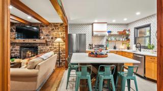 The Horseshoe Hideaway Lake Harmony Cabin w Hot Tub Game Porch - 1