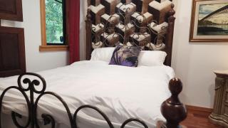 Calm Chaos Maple Bay - 8