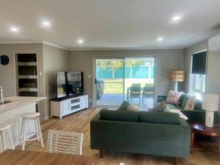 Samphire - WiFi Wood Fire - 4