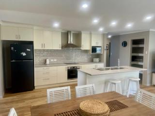 Samphire - WiFi Wood Fire - 7