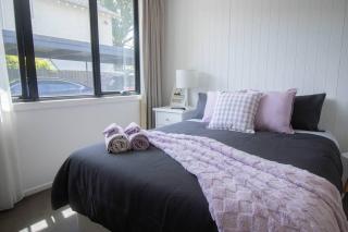 Comfort By The Lake - Wendouree - 9