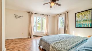 3-bdrm Lakefront Main House #12 Rockwood - 4