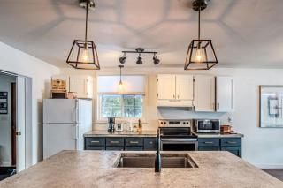 3-bdrm Lakefront Main House #12 Rockwood - 3