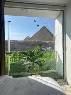 Sola Pyramids View - 7