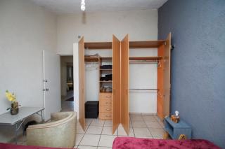 Bonita casa a pie de los arcos con restaurantes - 9