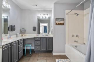 The Cove at Lake Hamilton - 1