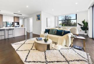 Mascot 3BR Gem Easy Access to CBD & Airport - 0