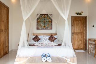 Sawah Sebatu Villa - 1