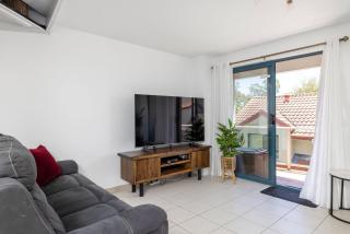 'Bay Breeze' Minutes from the Beach - 8