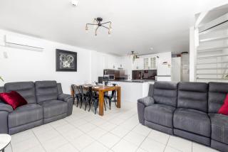 'Bay Breeze' Minutes from the Beach - 3