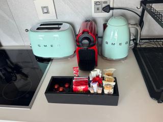 Menlyn Maine Residences 1 bedroom Apartment 505 - 9