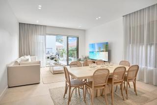 Sans Souci Sanctuary Family Home with AC - 0