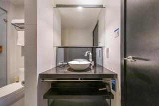 Orange Hotel Shanghai Jing'an Temple Yuyao Road - 1