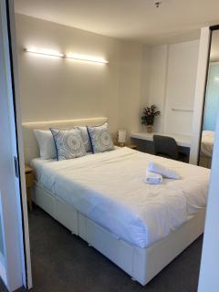 Charming 1B1b Apt 1 CarParking in central TF2508 - 5