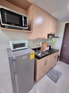 CozyNest Rentals at Brenthill Condominium - 4