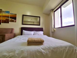 CozyNest Rentals at Brenthill Condominium - 1