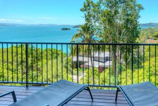 Panorama 5 & Free Buggy Hamilton Island - 6