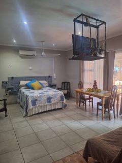 SMAPERS GUESTHOUSE - 6