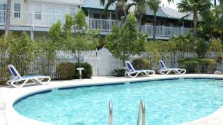 Bahamian Reed by AvantStay Walk to Everything w Community Pool Month Long Stays Only - Key West - 9