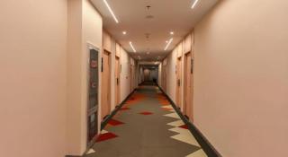 Borrman Hotel Jiangyin Zhouzhuang - 2