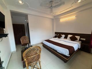 Hotel Indra Palace - Tapovan - 5