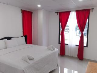 Hotel Mendoza Inn - 0