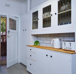 1 Bedroom Art Deco Apt With Study - 7