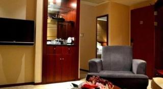 Paradise Jinjiang Hotel - 2