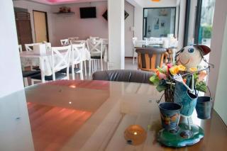 Huay Kaew Palace 1 Hotel - 8