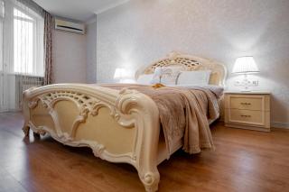 Современная видовая квартира возле Аркадии и парка Победы с балконом - 0