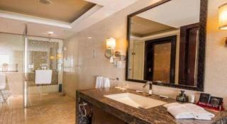 New Century Grand Hotel Xinxiang - 8