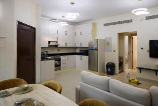 Unique Emirati Stay & Local Charm Villa 1 - 6