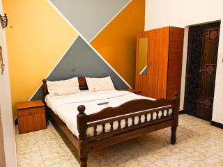 Le French White Villa - 5