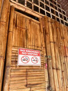 Sharky Hostel Oslob - 3