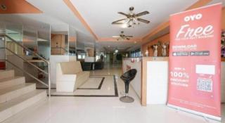 OYO 506 Inter Place - 3