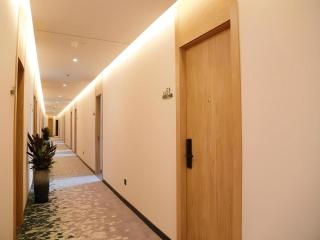 GreenTree Inn Nanjing Baijiahu - 8