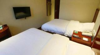 GreenTree Inn Shanghai FTA Waigaoqiao Free Trade Zone North Subway Station Shell Hotel - 3