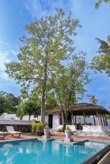 The Colonial Escape - 2