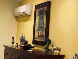 Luxurious 2 Bedroom Apartment in Zamalek, Cairo - 6