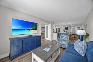 Hip Oceanfront Resort Vistas - 6