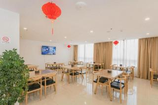 GreenTree Inn Qufu High Speed Railway Station - 9