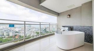 Poly Phoenix Hotel - 9