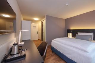 Design & Lifestyle Hotel Estilo - Aalen - 4