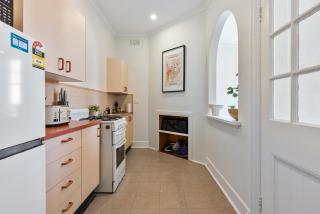 Fresh & Comfy 3BR Near The Rocks - 2
