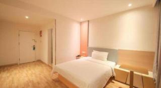 7 Days Inn·Ulanqab Tsining railway station - 1