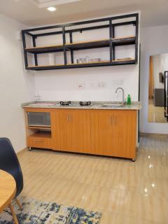 Cozy Studio Apartment - 8