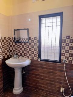 Studio 407 Luxury Suite with kitchen - 9